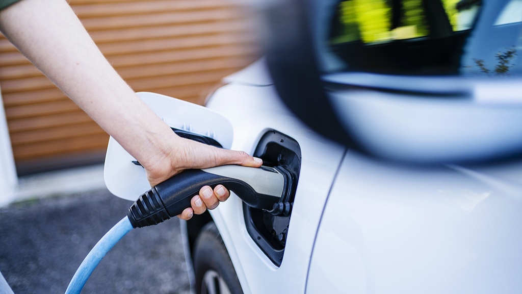 乘联分会今年6月1日—15日全国新能源乘用车零售402万辆